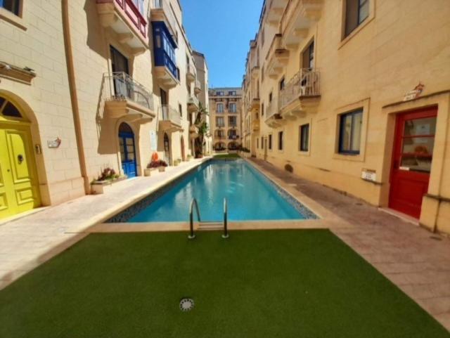 East Breeze Penthouse Apartment Mgarr Exterior photo